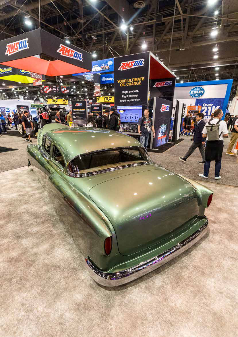 RODS & CUSTOMS — photo 1