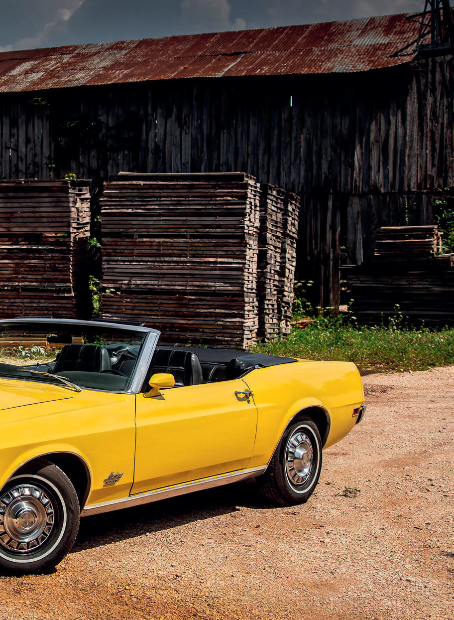 Ford Mustang 351 convertible 19670 — photo 2