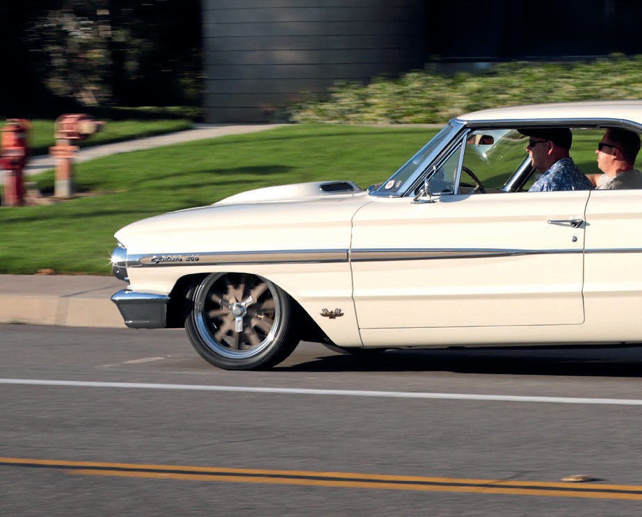 Ford Galaxie 500 1964 — photo 3