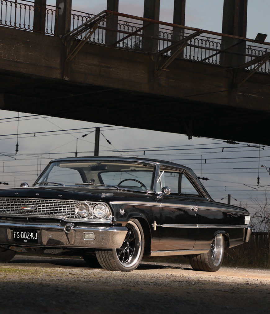 Ford Galaxie 500 1963 — photo 2