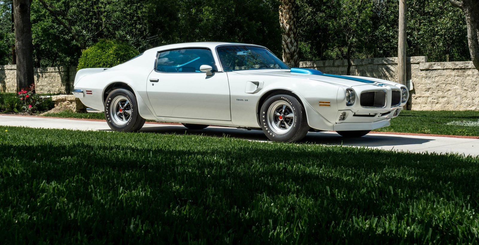 Pontiac Firebird 1970-1974 : guide d’achat, cote et pièges
